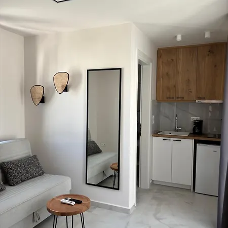 Domuselysia I Apartman Naxos City